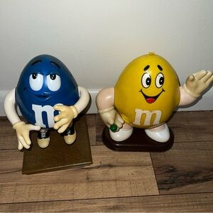 M&M Blue And Yellow Peanut Candy Dispenser 1991 Pair Vintage